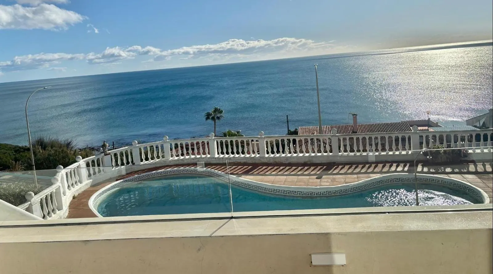 Amazing Sea Views Villa From Sotogrande