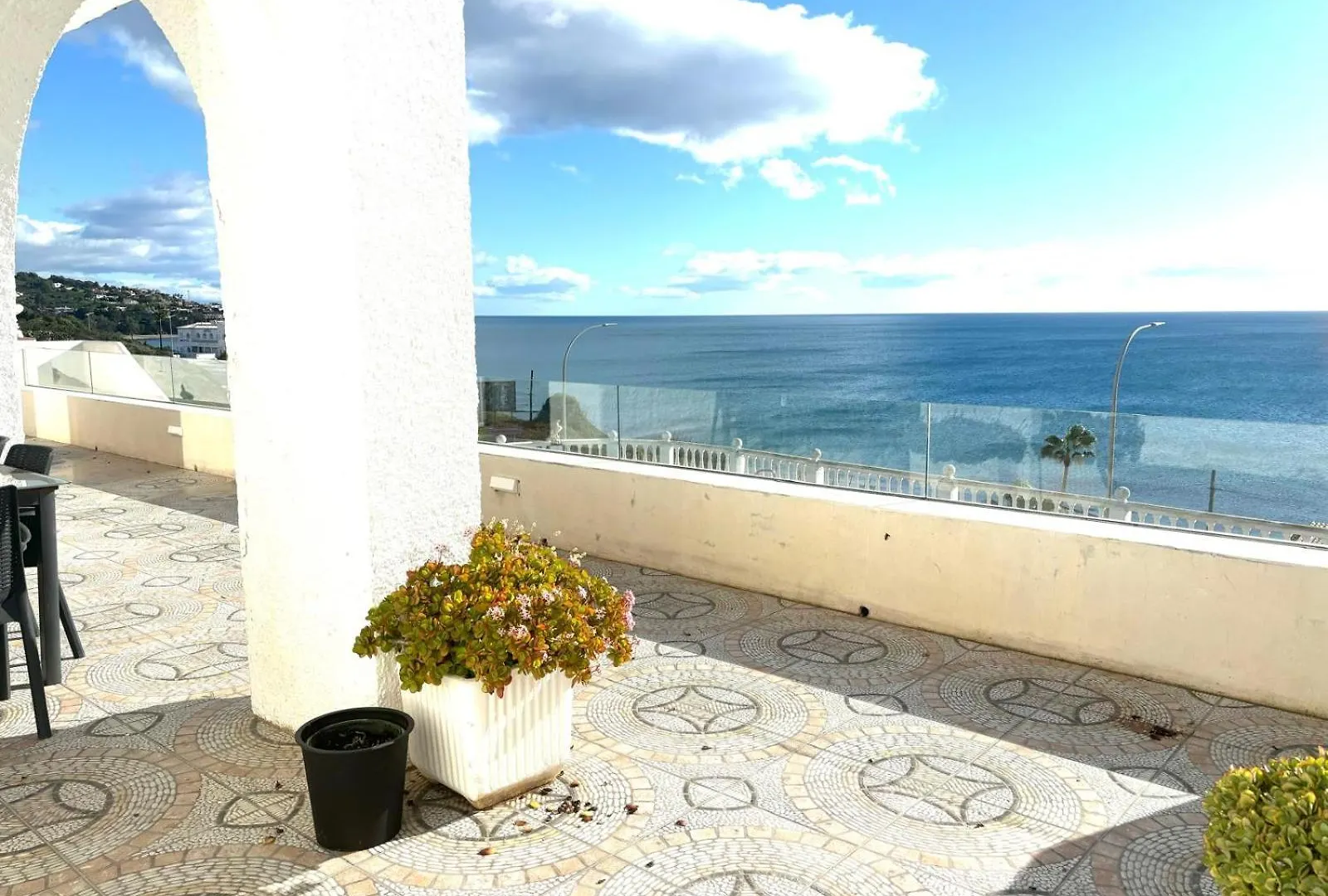 Amazing Sea Views Villa From Sotogrande 0*,  İspanya