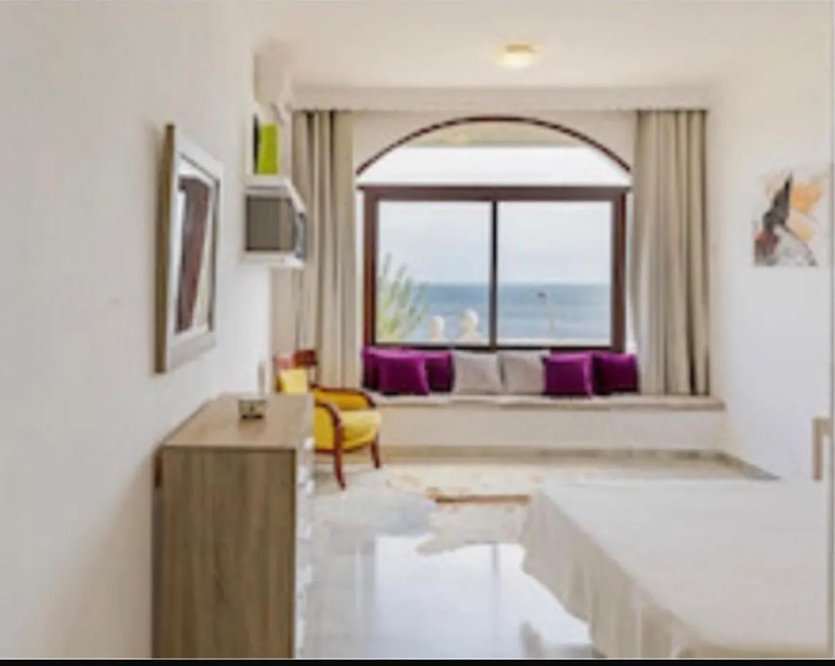 Amazing Sea Views Villa From Sotogrande