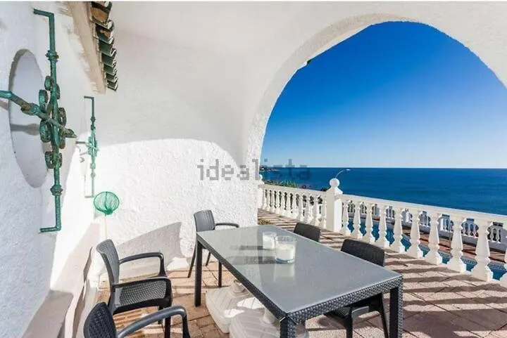Amazing Sea Views Villa From Sotogrande